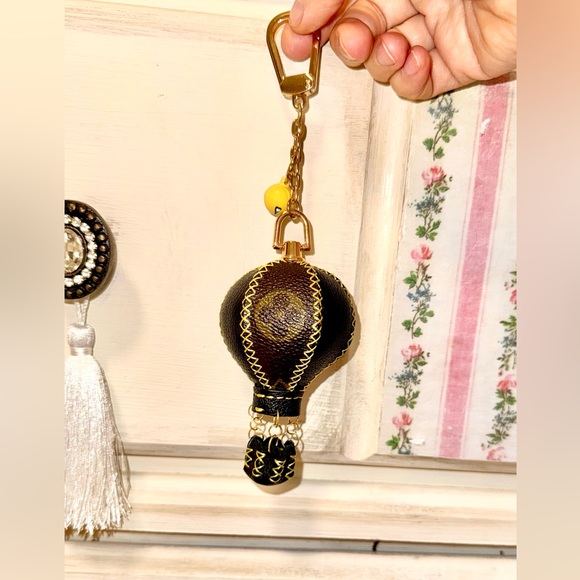 ‼️ LV monogram Custom Air Balloon 🎈 charm handmade - Picture 7 of 11